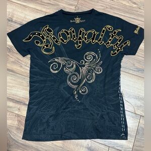 Rebel Spirit Black and Gold Graphic T-Shirt. Size M.